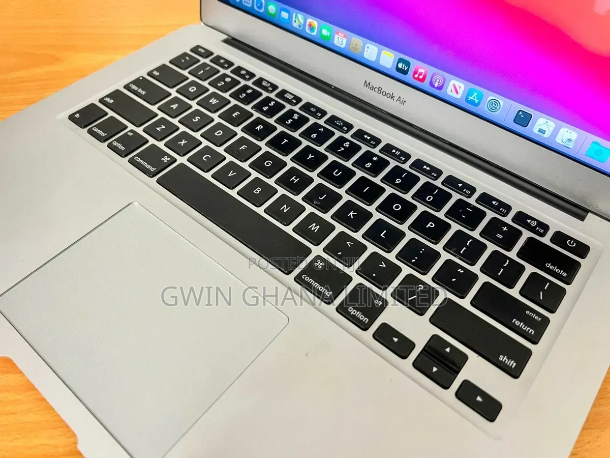 Laptop Apple MacBook Air 2015 8GB Intel Core i5 SSD 128GB