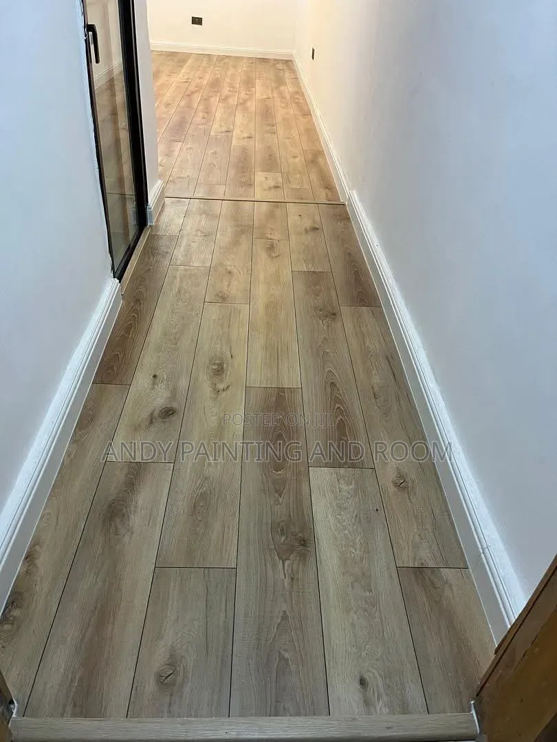 Vinyl Flooring for Renovations – Expert Refit Service