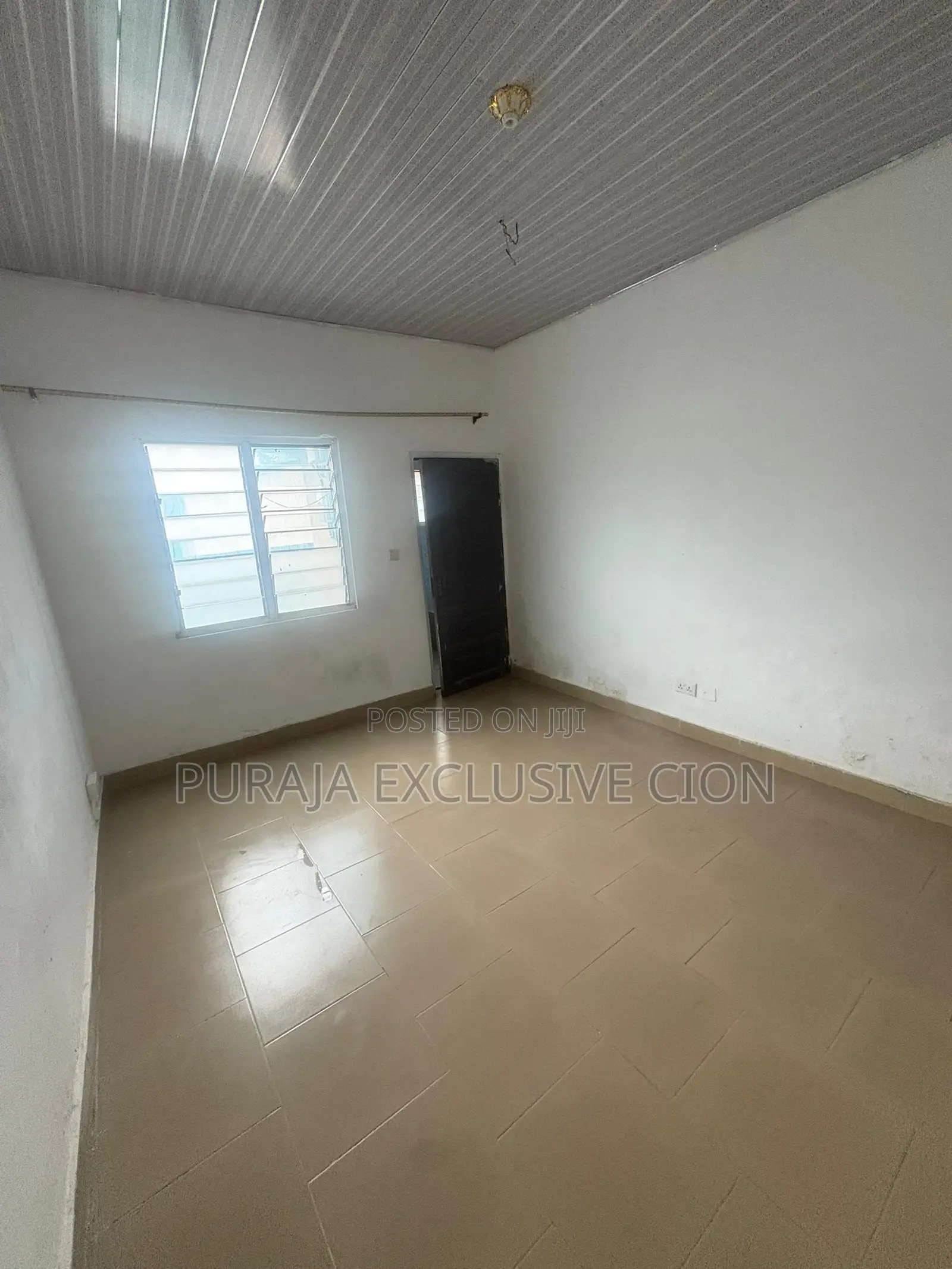 Studio Apartment in Bx, Tseaddo for rent