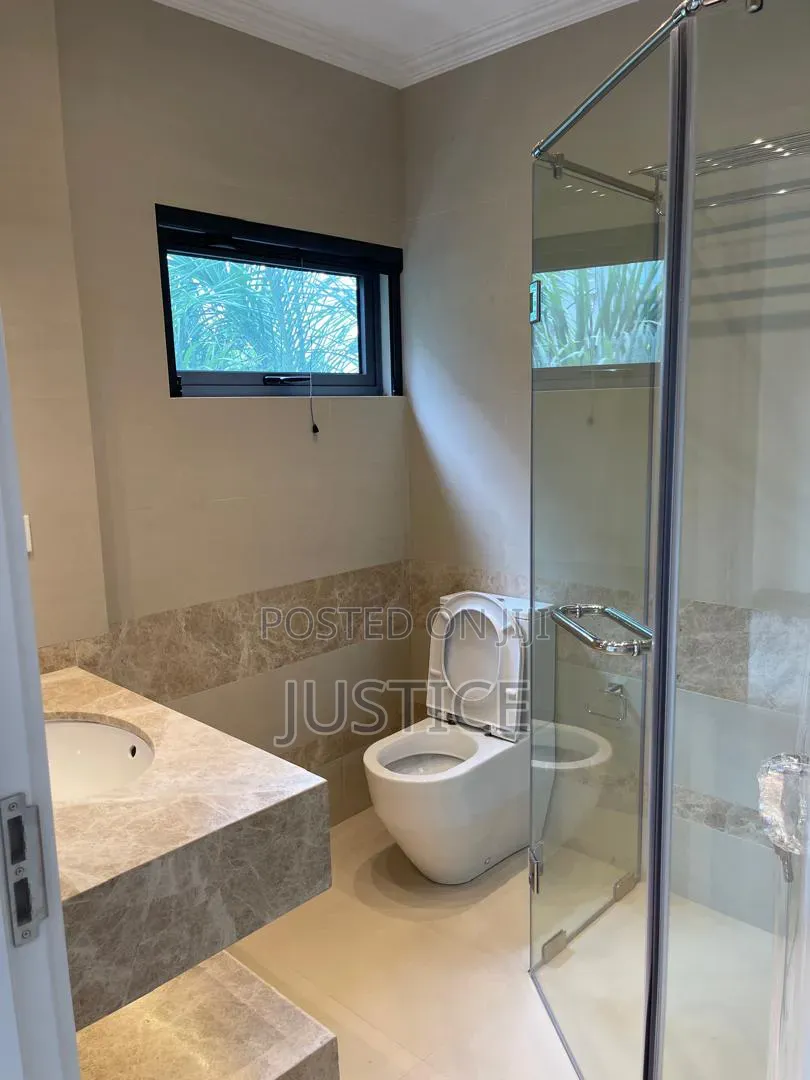 4bdrm House in Airport Residential for rent