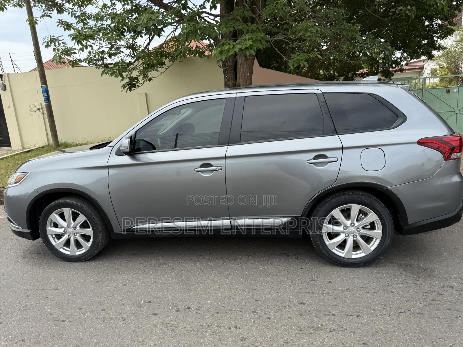 Mitsubishi Outlander SE FWD 2017 Silver