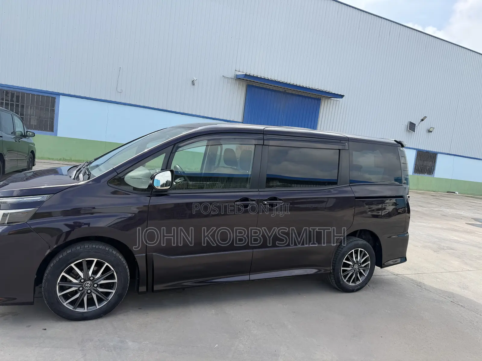 Toyota Voxy 2015 Black