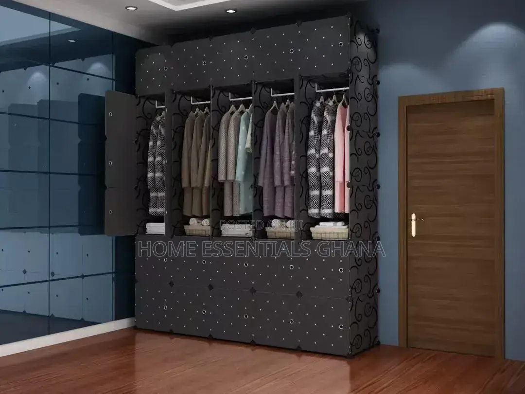 25 Cube Foldable Wardrobe Modern Storage Cabinet