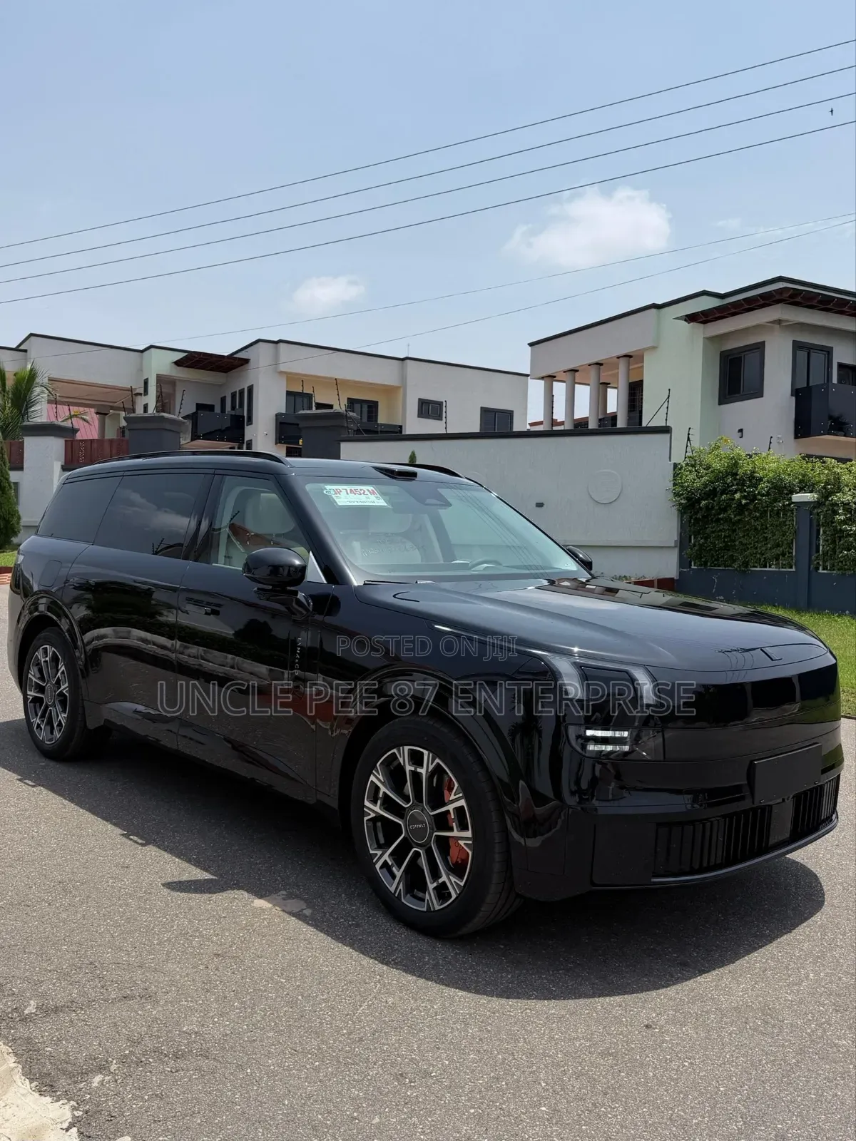 New Lynk & Co 900 2025 Black
