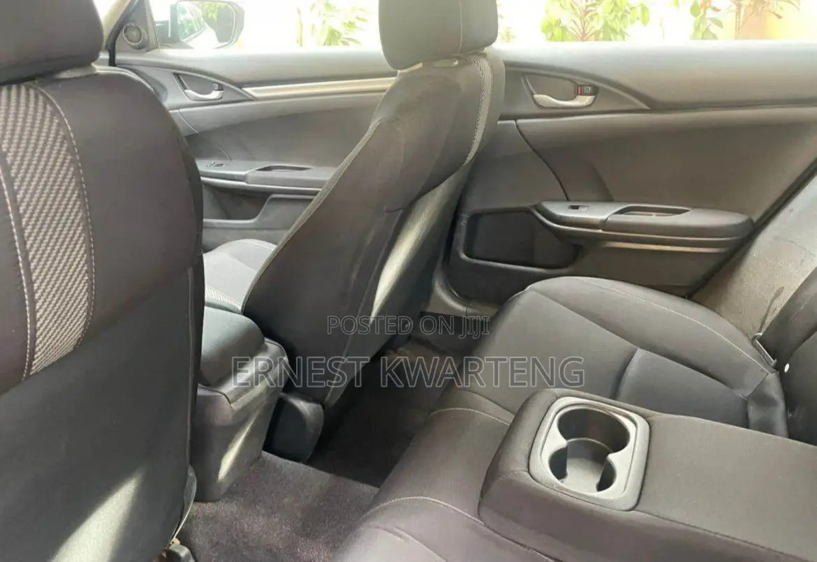 Honda Civic 2018 White