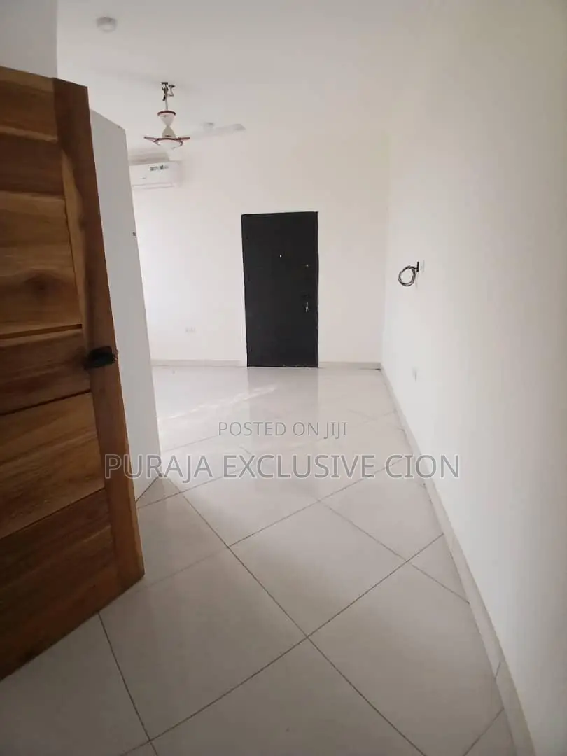 Mini Flat in Fg, Tseaddo for rent