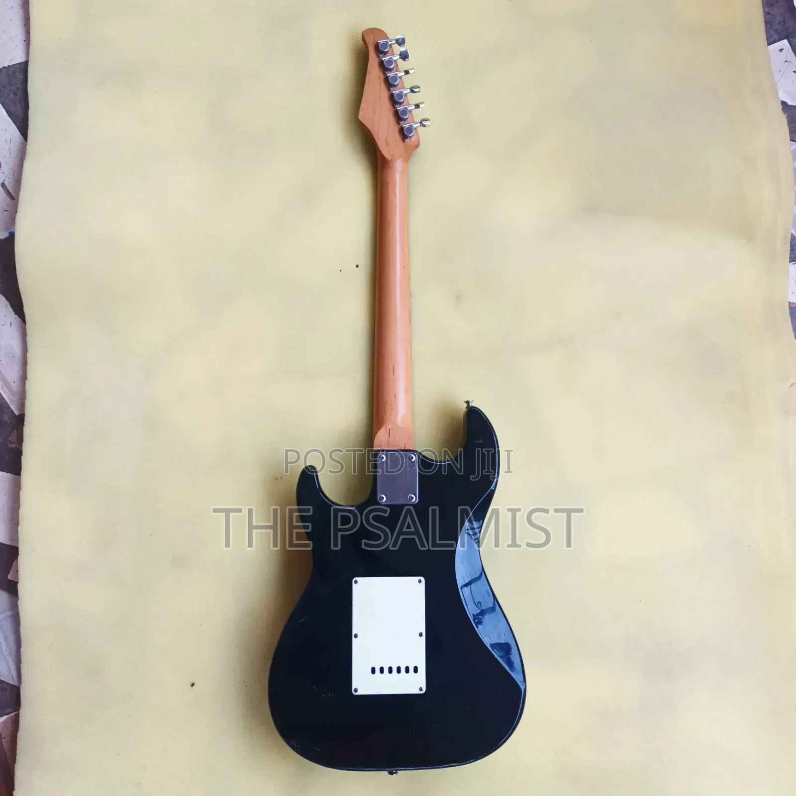 Sonora Electric Guitar