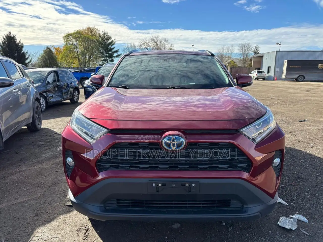 Toyota RAV4 XLE AWD 2020 Red