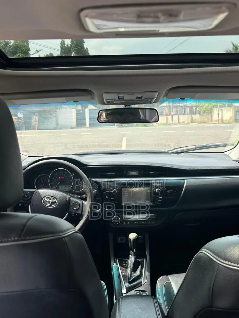 Toyota Corolla 2016 White