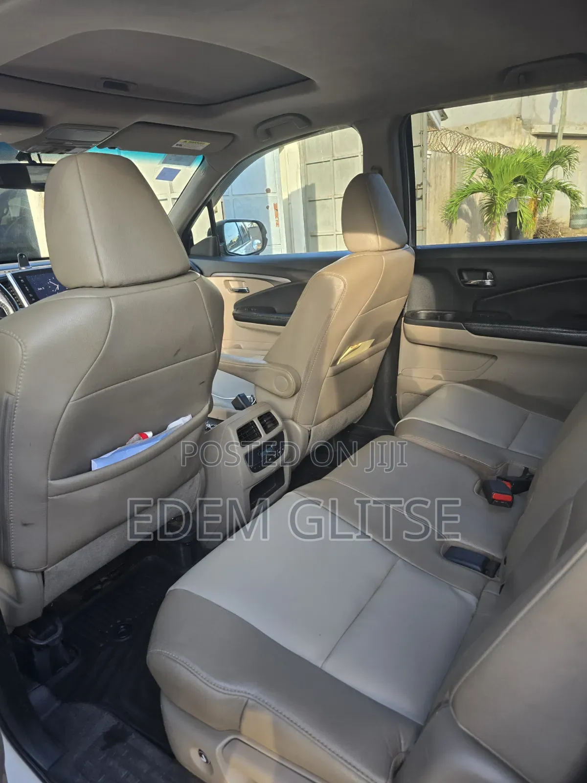 Honda Pilot LX 4dr SUV (3.5L 6cyl 5A) 2017 White
