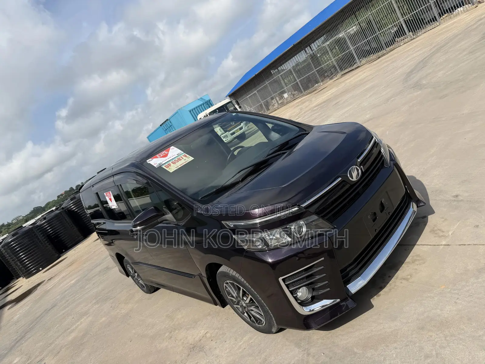 Toyota Voxy 2015 Black