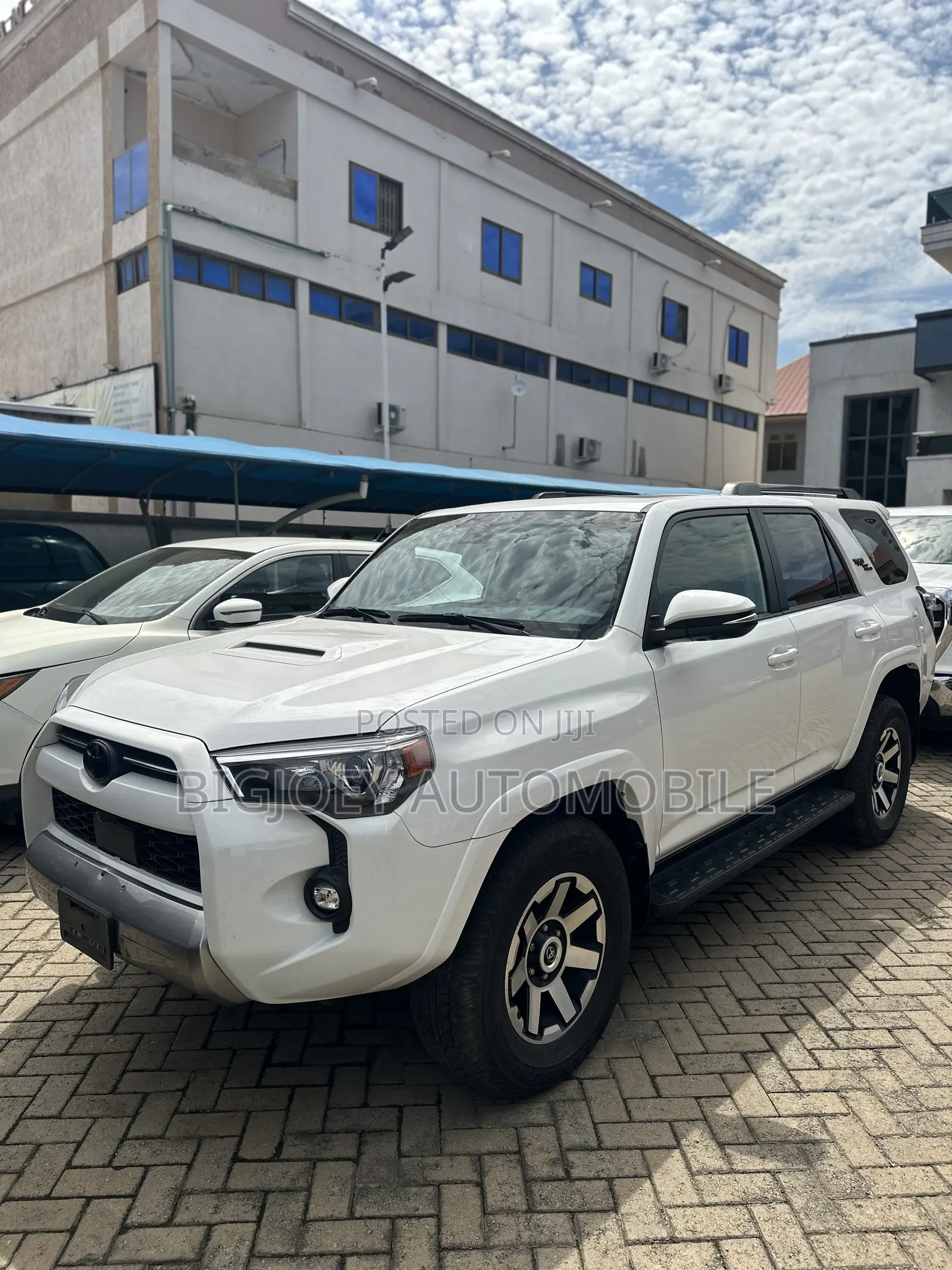 Toyota 4-Runner 2022 White