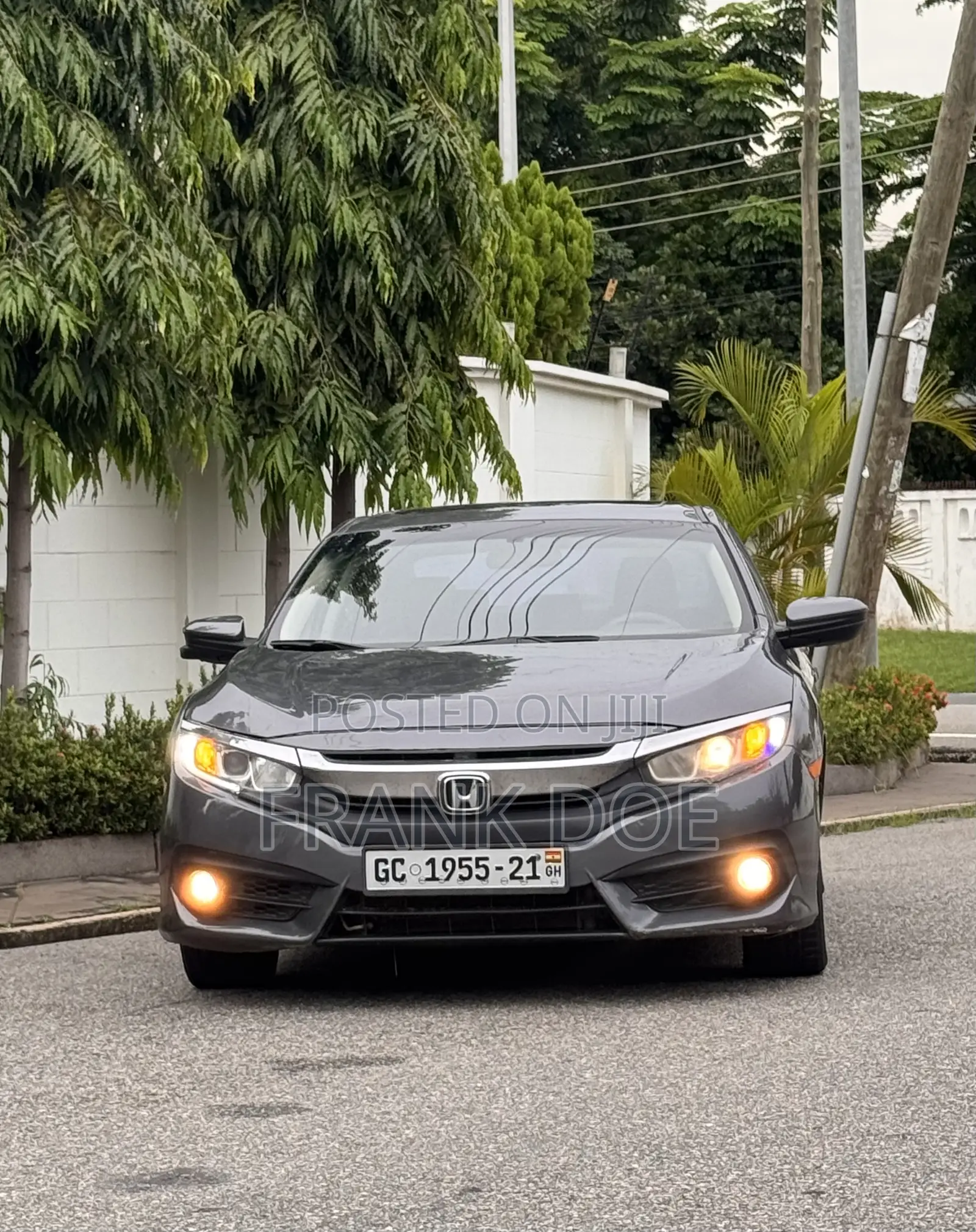 Honda Civic EX 4dr Sedan (2.0L 4cyl) 2017 Gray