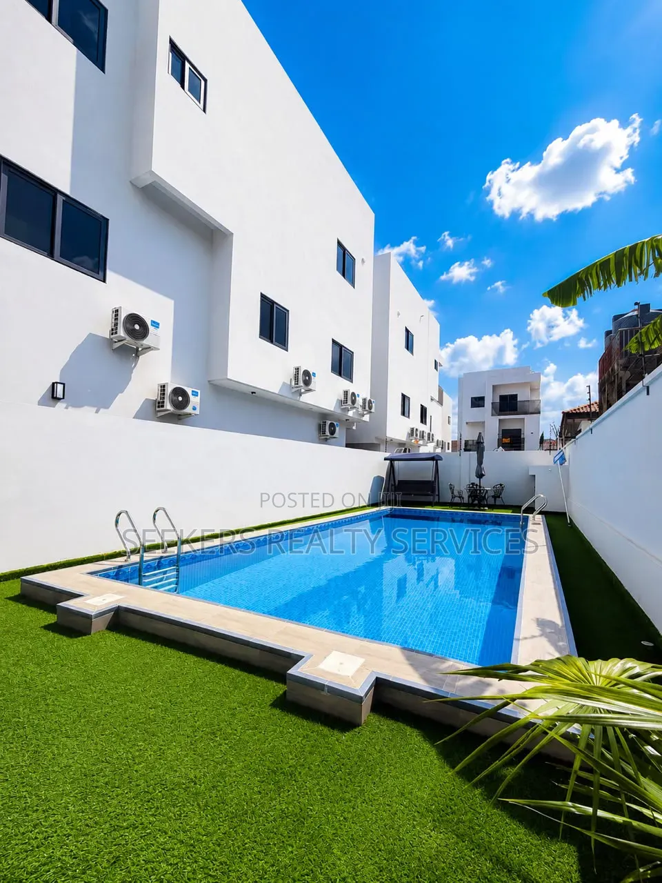4bdrm Townhouse / Terrace in Seekers Realty, American House for rent