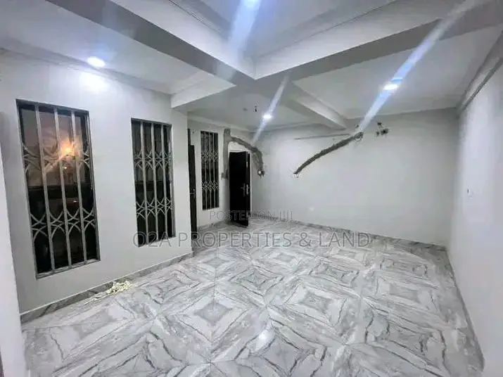 2bdrm Apartment in School Junction for rent