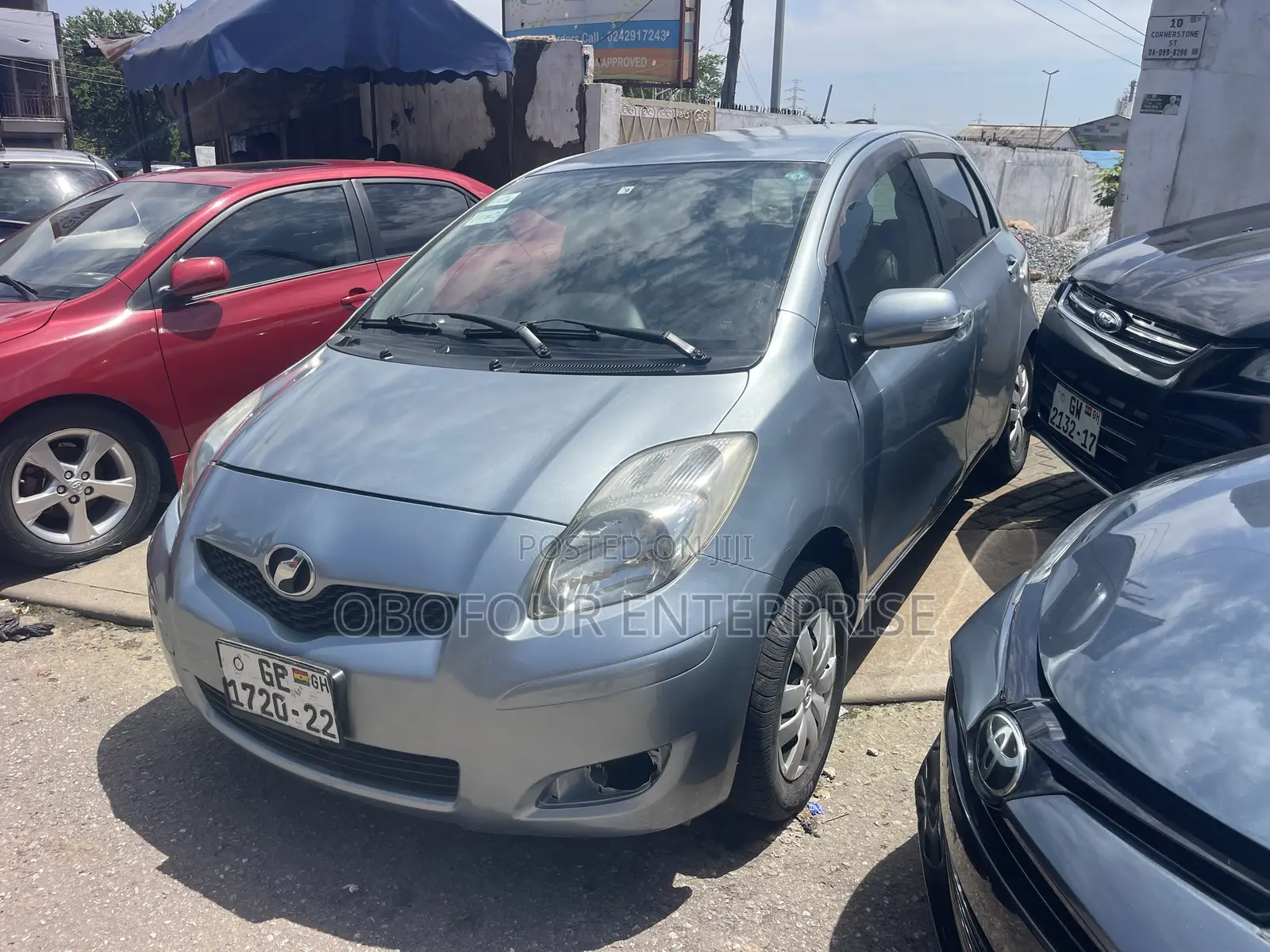 Toyota Vitz 1.3 FWD 5dr 2010 Silver