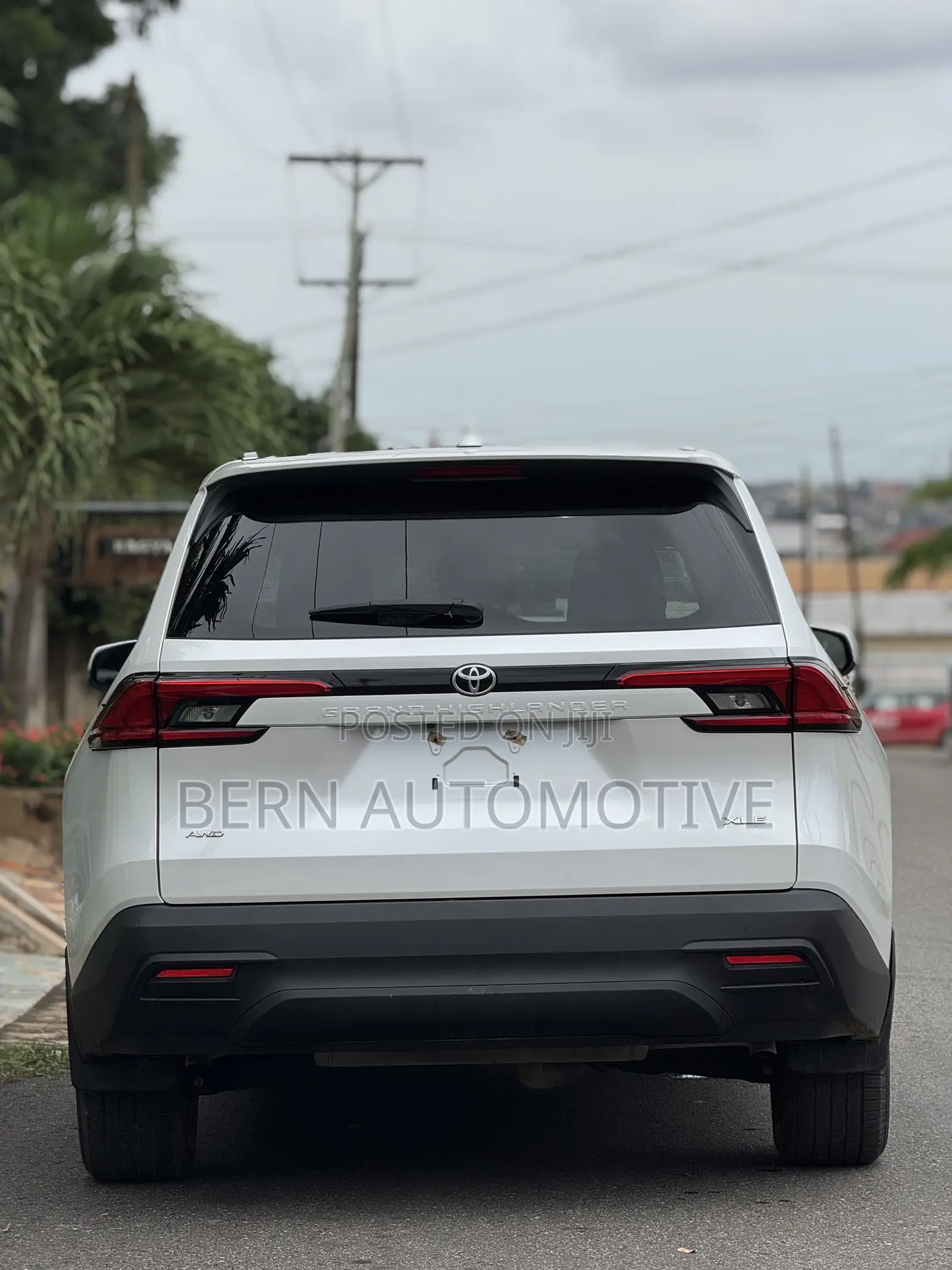 Toyota Grand Highlander XLE AWD 2024 Silver