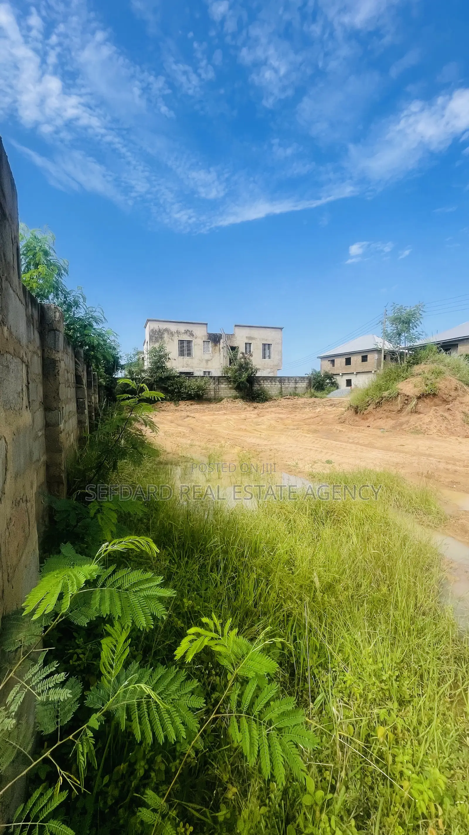 2 Plots of Titled Land for Sale – Amasaman Onyansana
