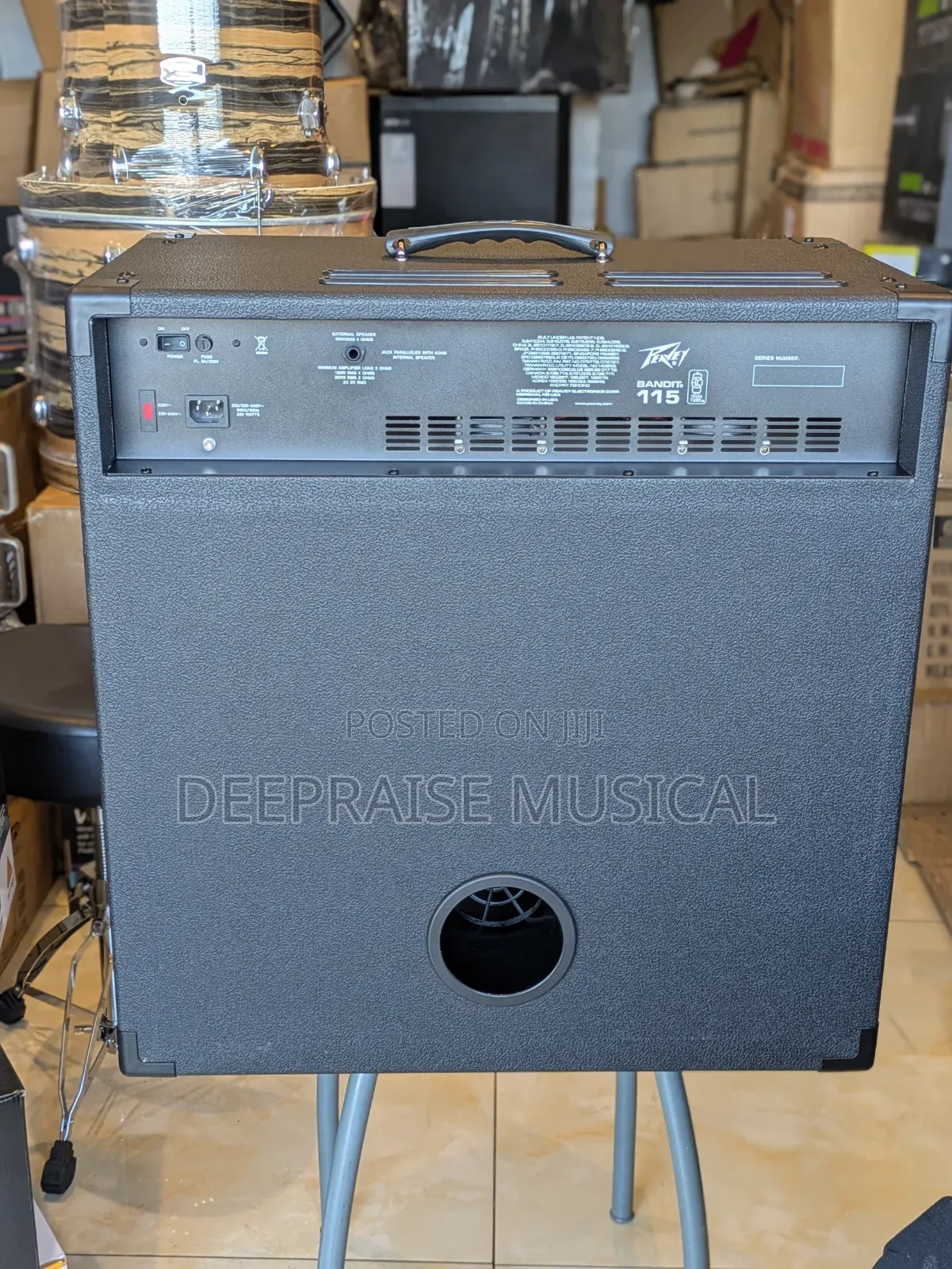 Peavey Bandit 115 Guitar Bass Combo