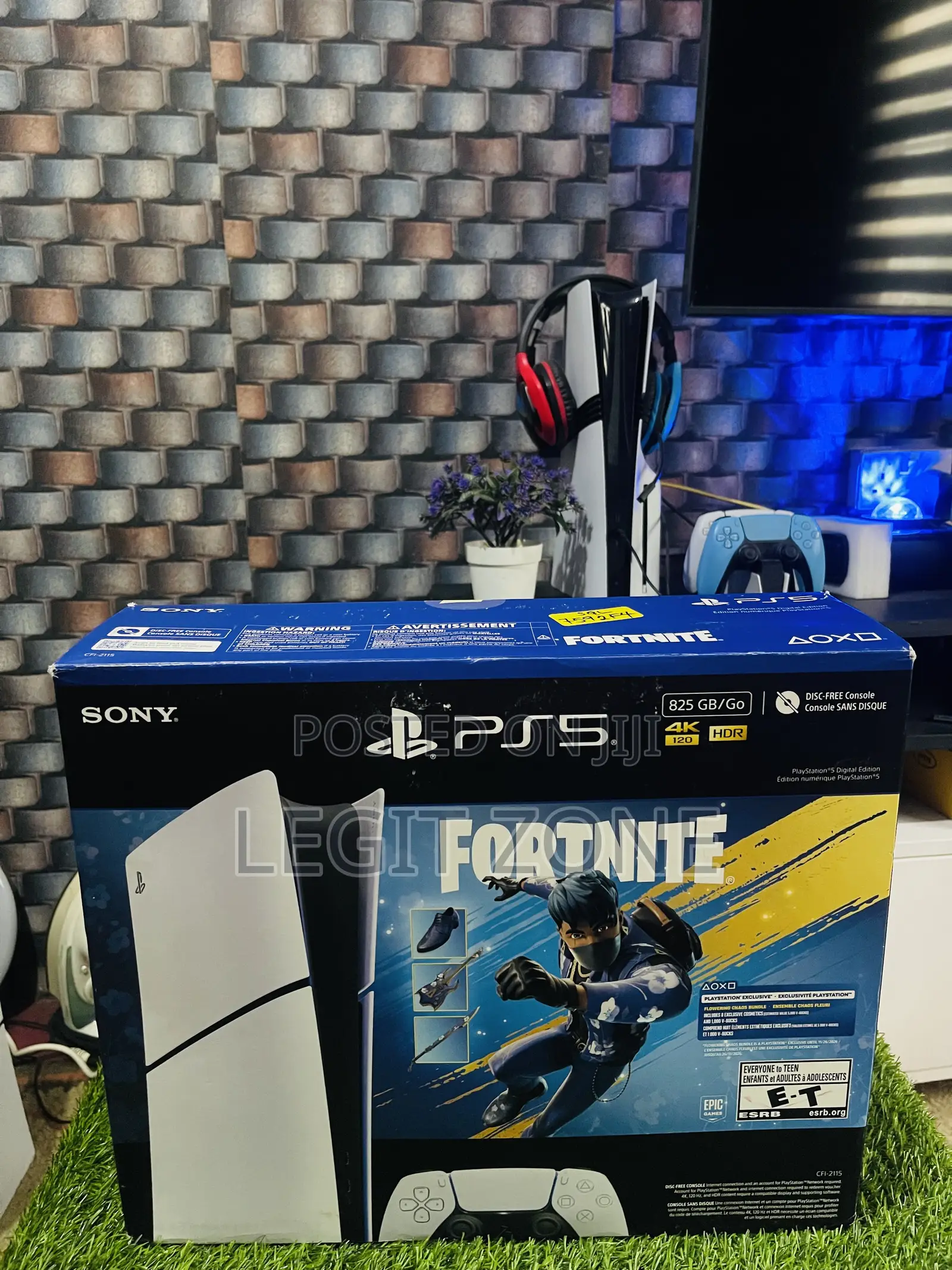 Ps5 Slim Digital in Box Almost New With Online Offline Games