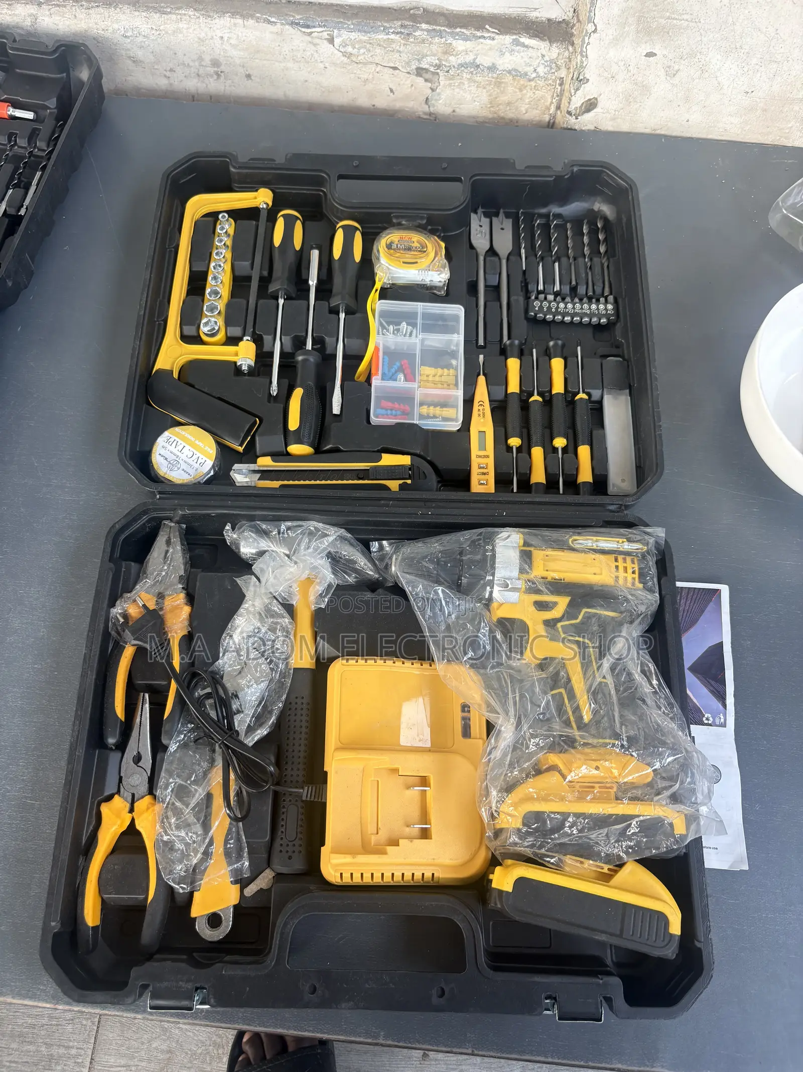 Lithium-ion Tools Box