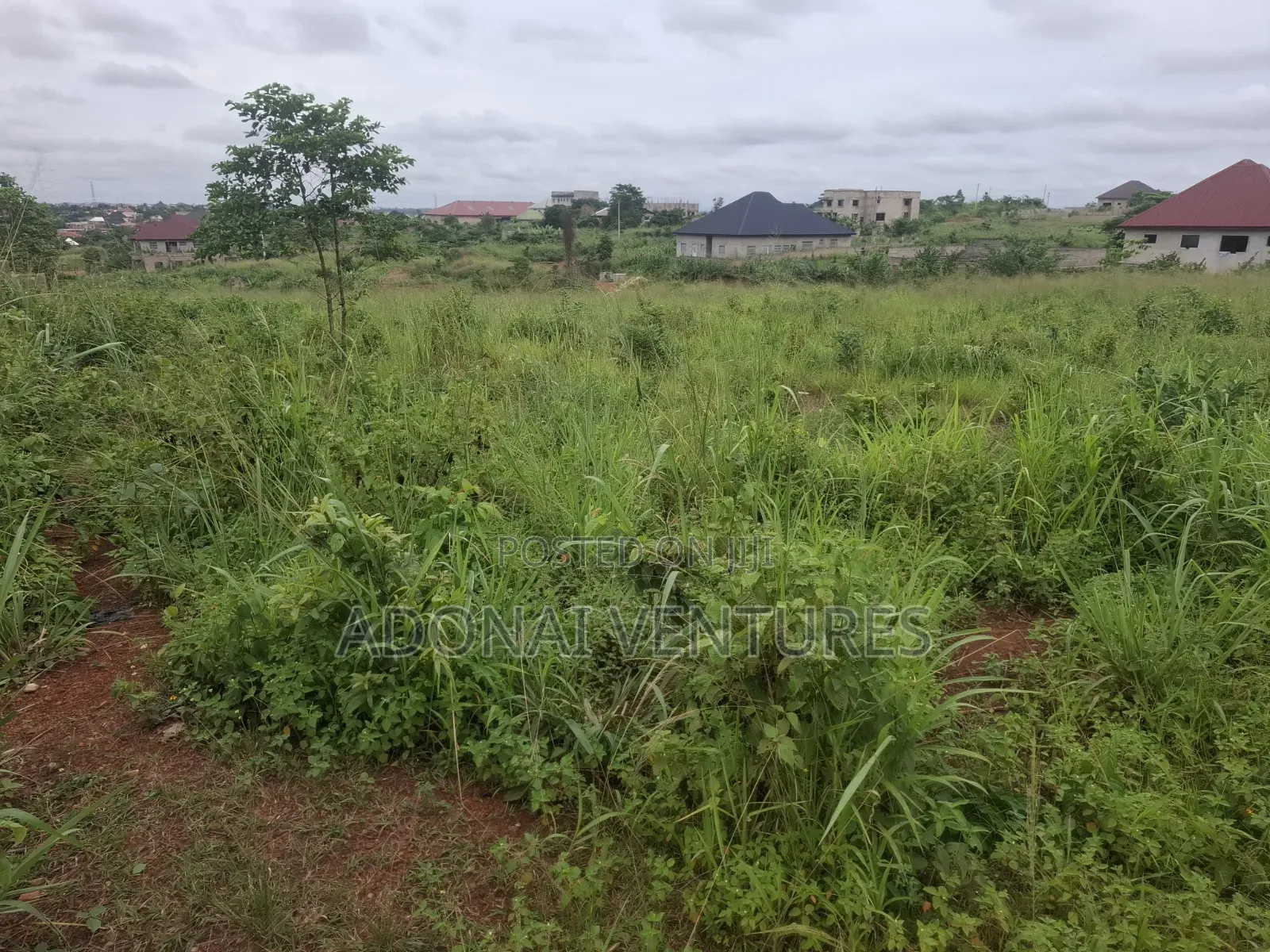 One Full Plot of Land for Sale in Sokoban Ampabame