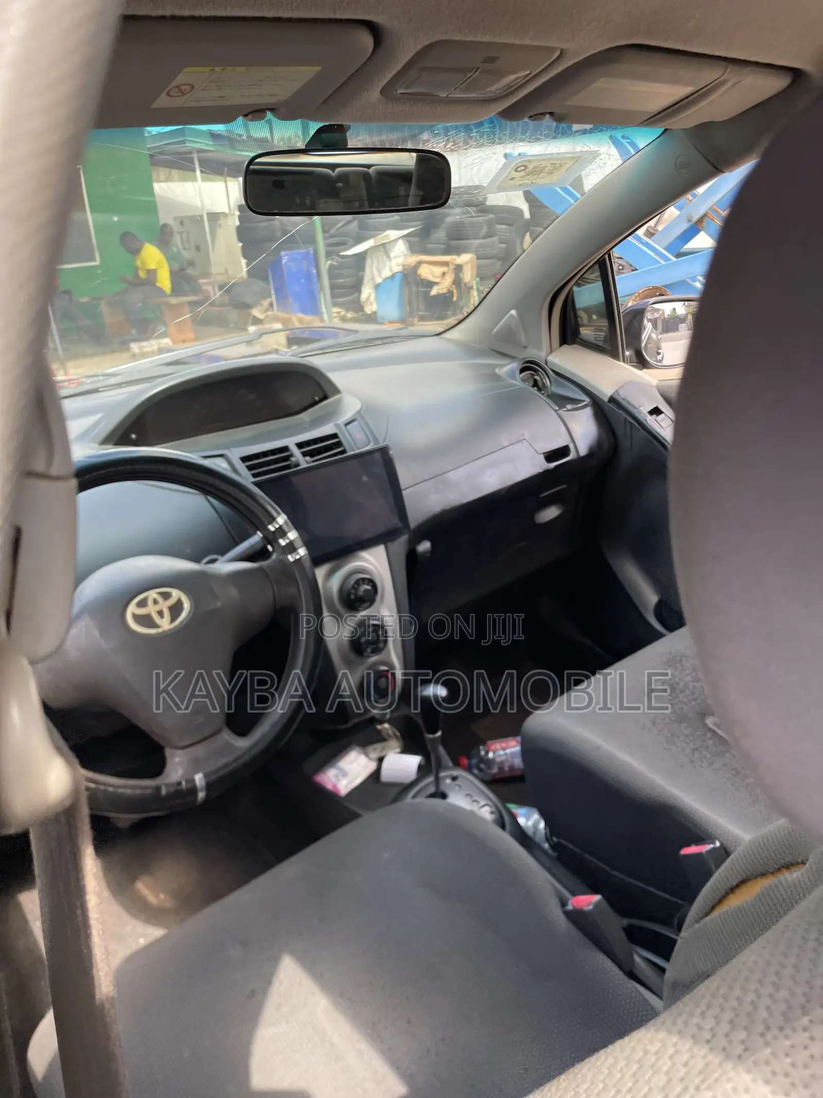 Toyota Vitz 2010 Black