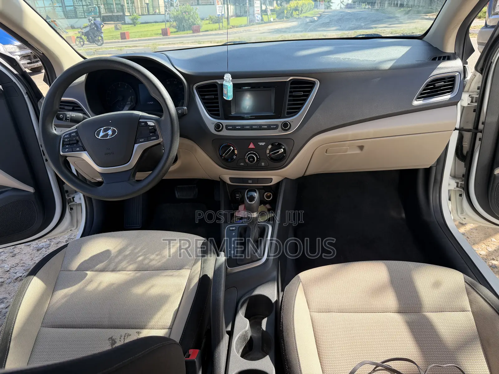 Hyundai Accent SEL 2019 White