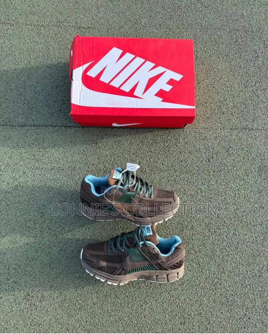 Nike Zoom Vomero 5 Sneaker