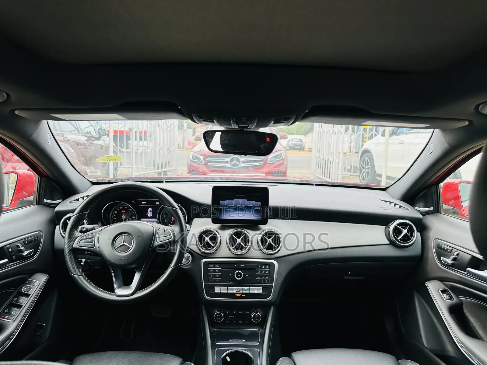 Mercedes-Benz GLA 250 2018 Red