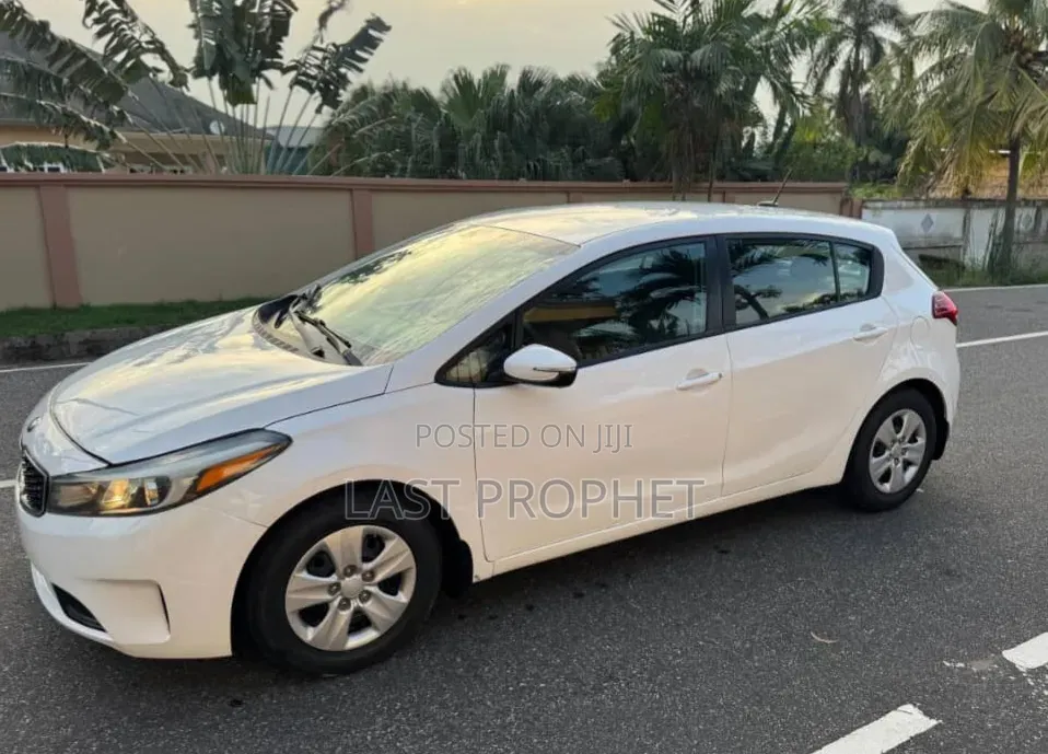 Kia Forte 2017 White