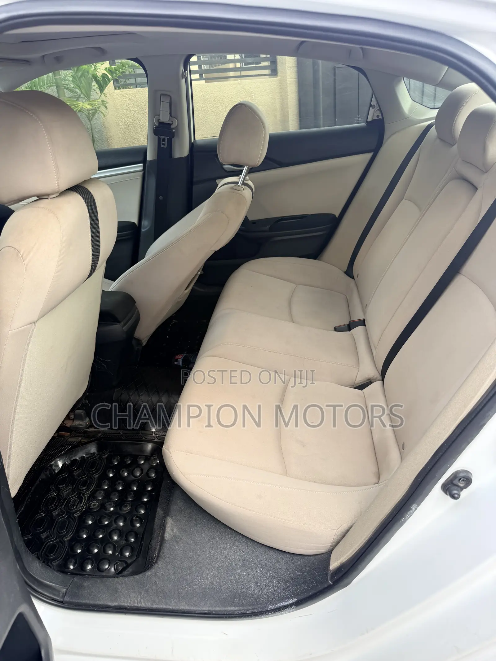 Honda Civic 2018 White