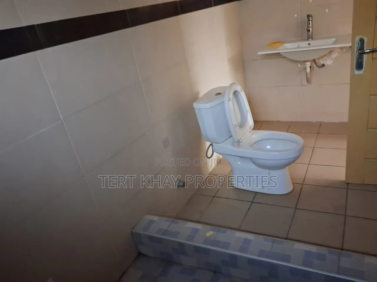 5bdrm House in Volta Estate, Manet Court for rent