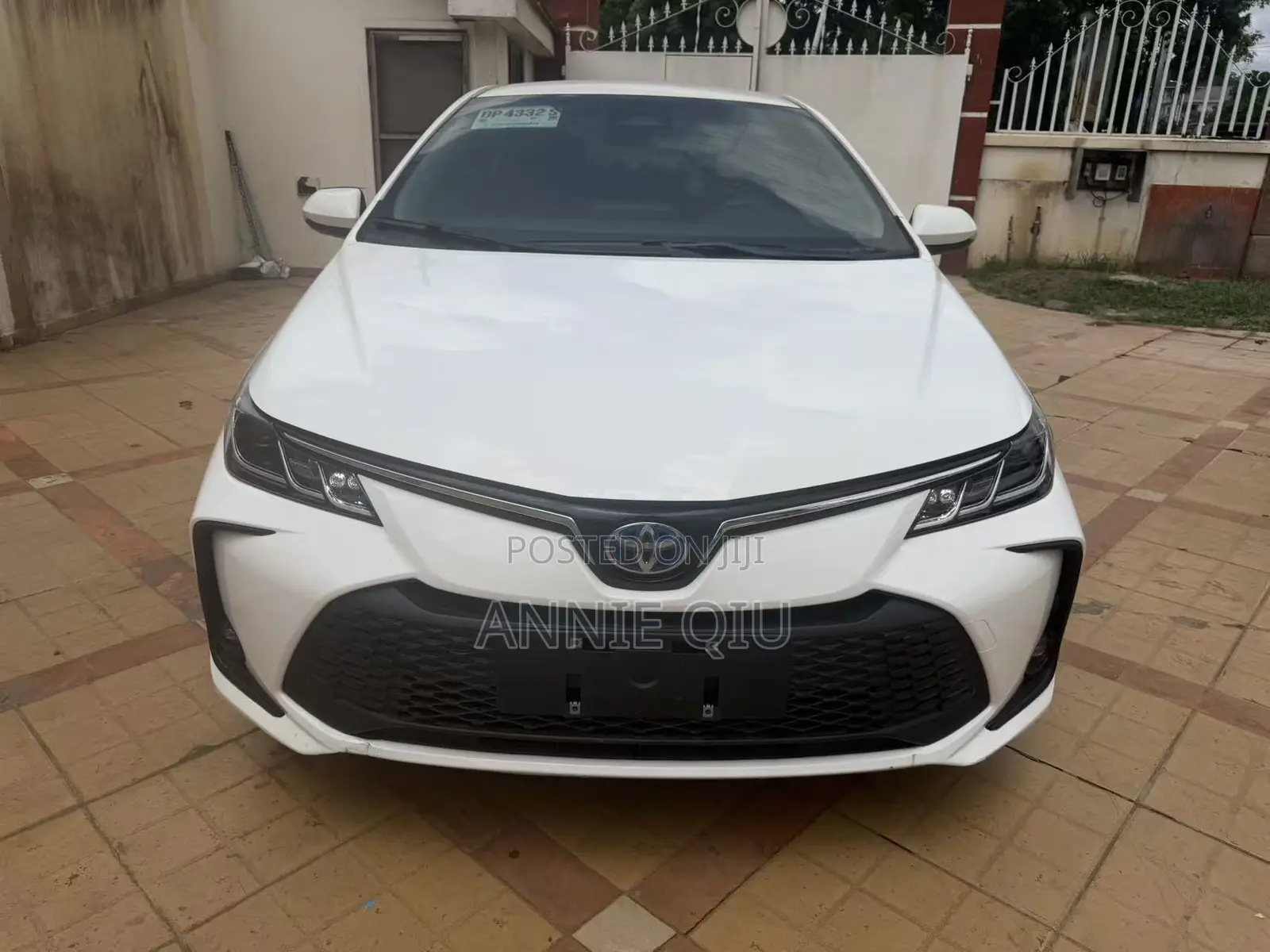 Toyota Corolla Hybrid LE AWD 2024 White