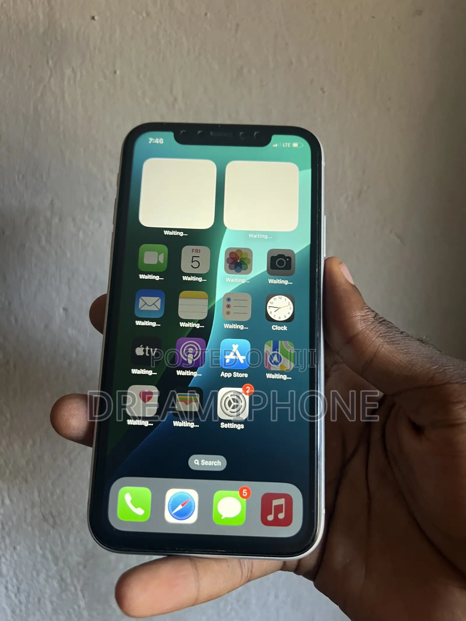 Apple iPhone XR 64 GB White