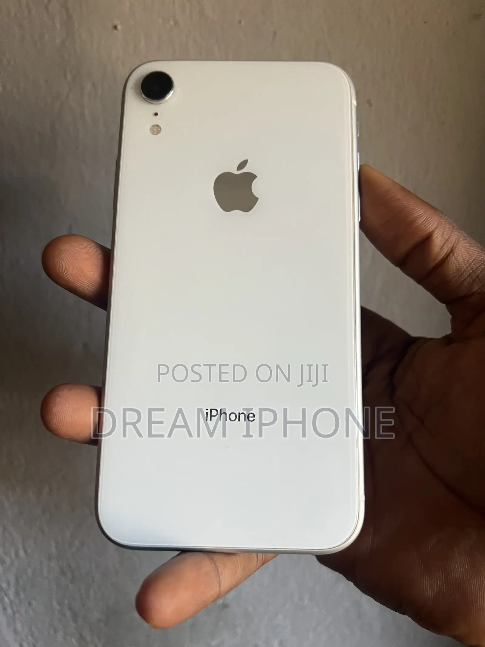 Apple iPhone XR 64 GB White