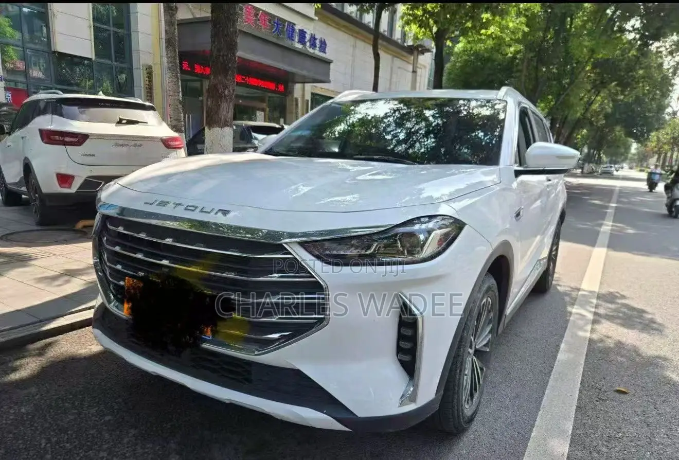 Jetour X70 Plus 2022 White