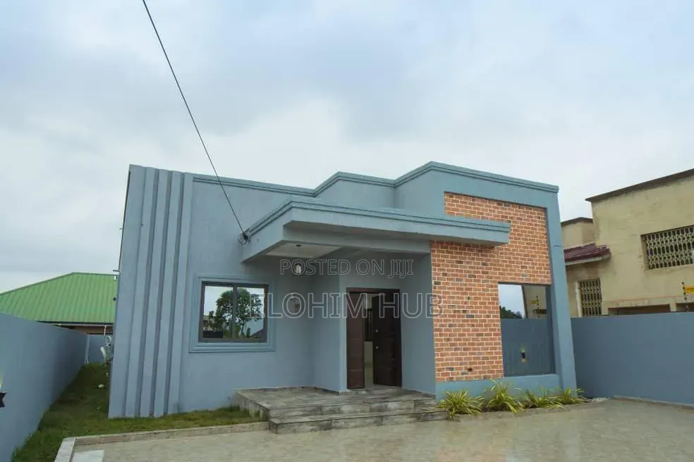 4bdrm House in Oyarifa, Accra Metropolitan for sale