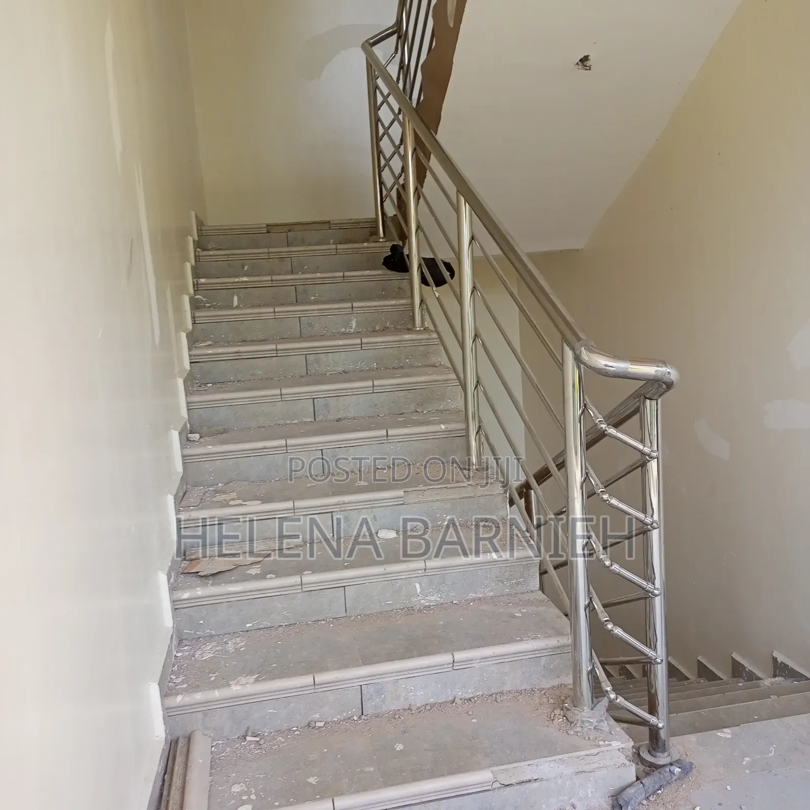 1bdrm Apartment in Helena Estate Agency, Overhead for rent