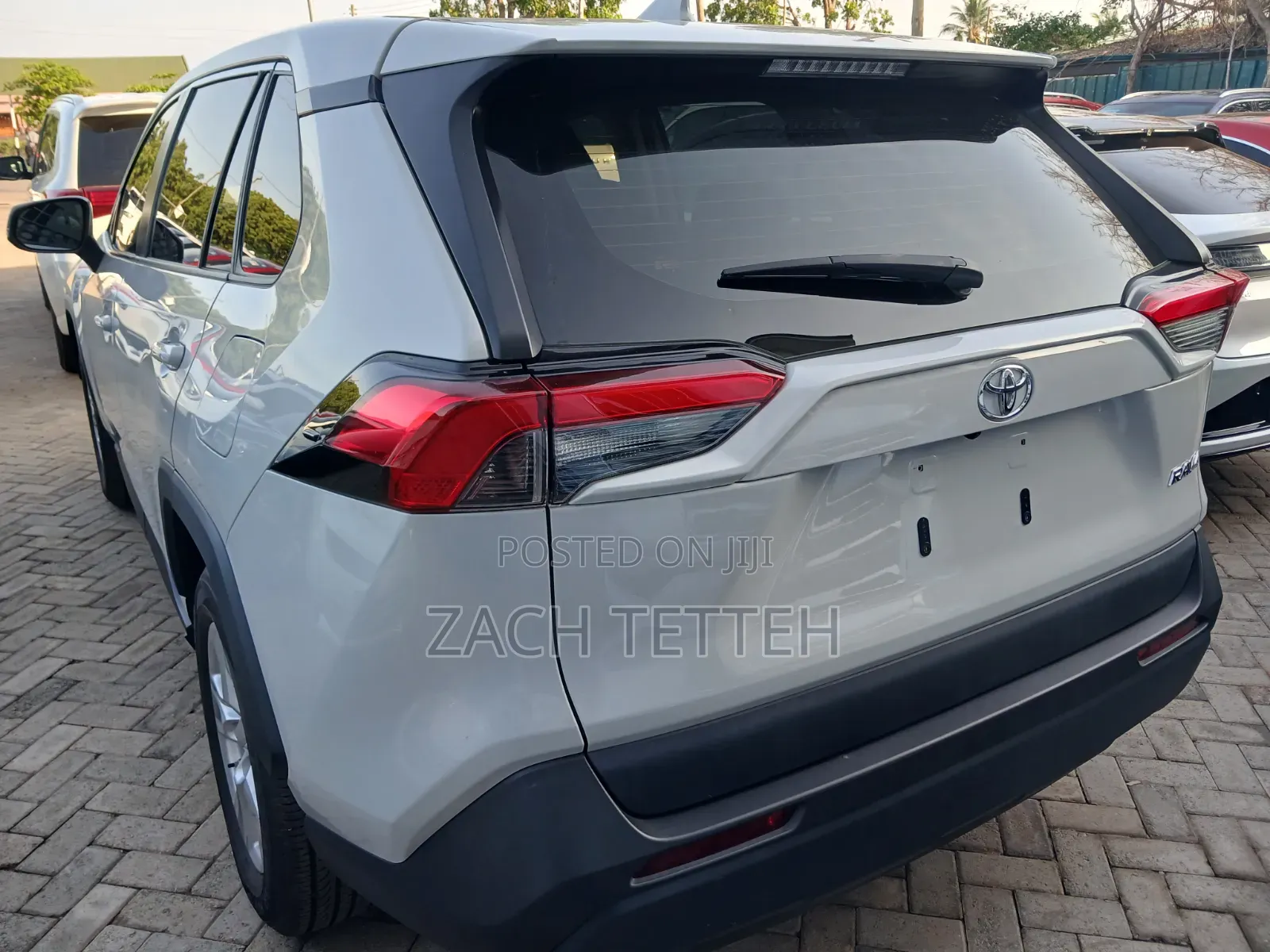 Toyota RAV4 2020 Gray