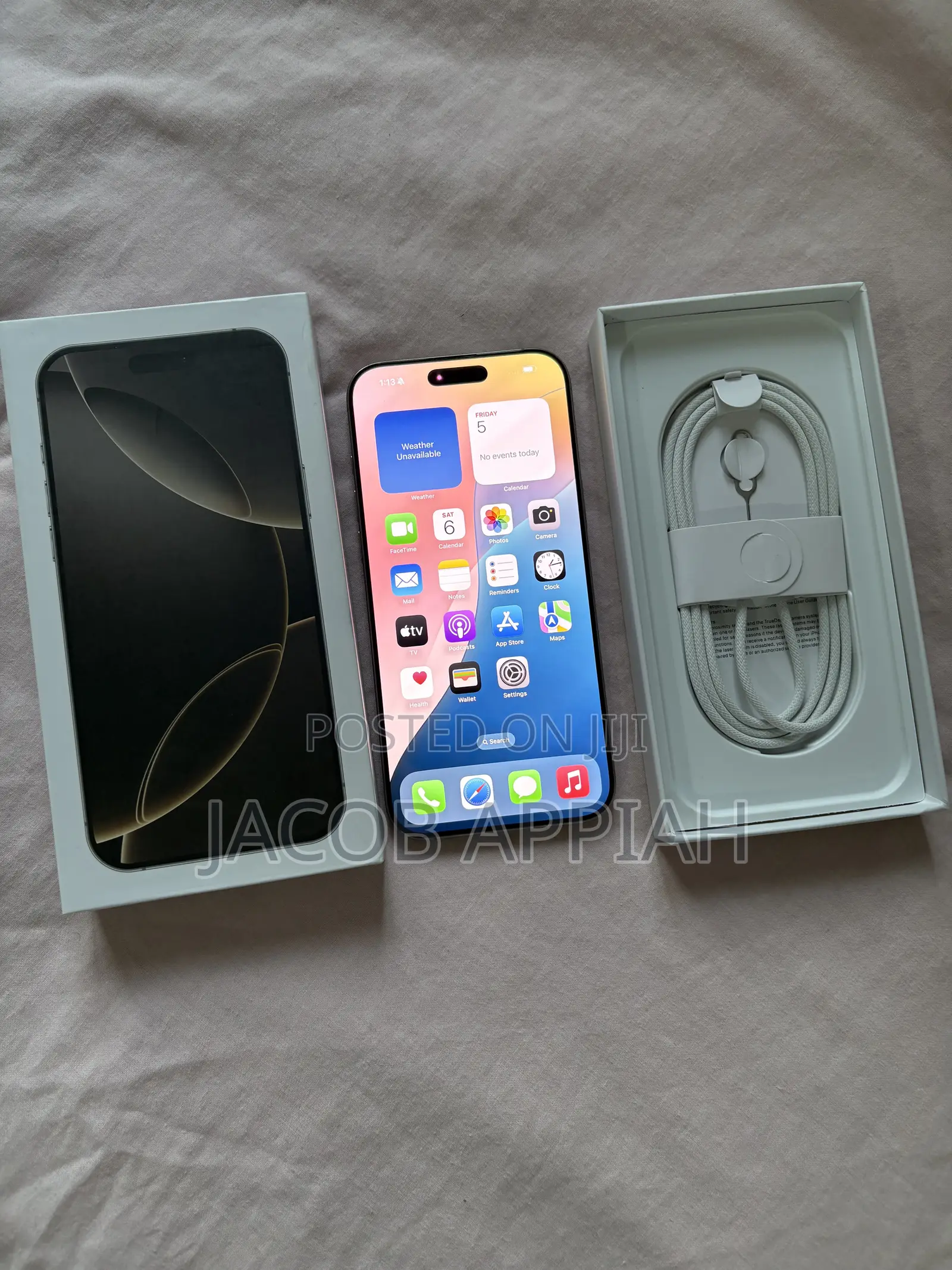 New Apple iPhone 16 Pro Max 256 GB Silver