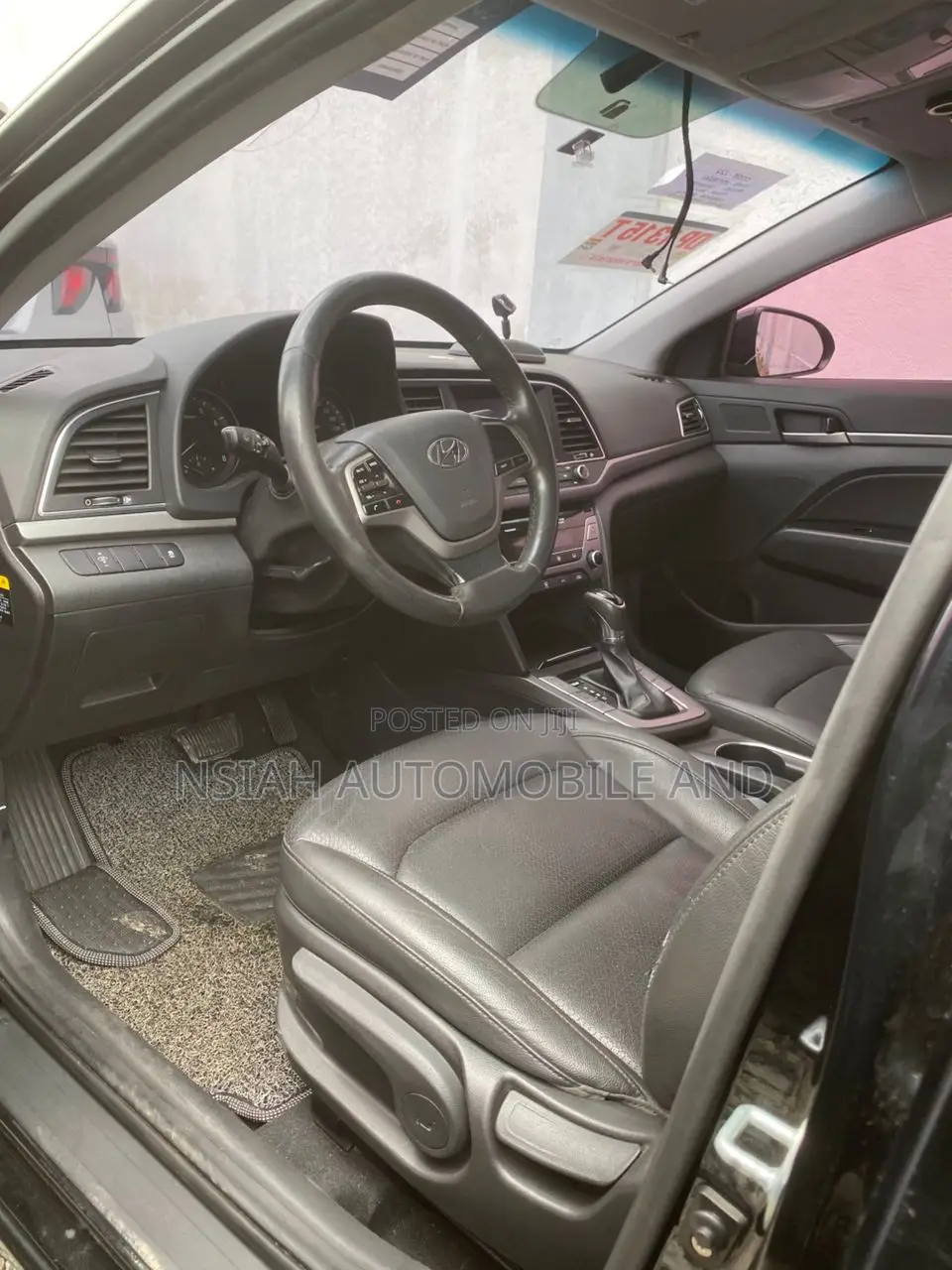 Hyundai Avante 2014 Black