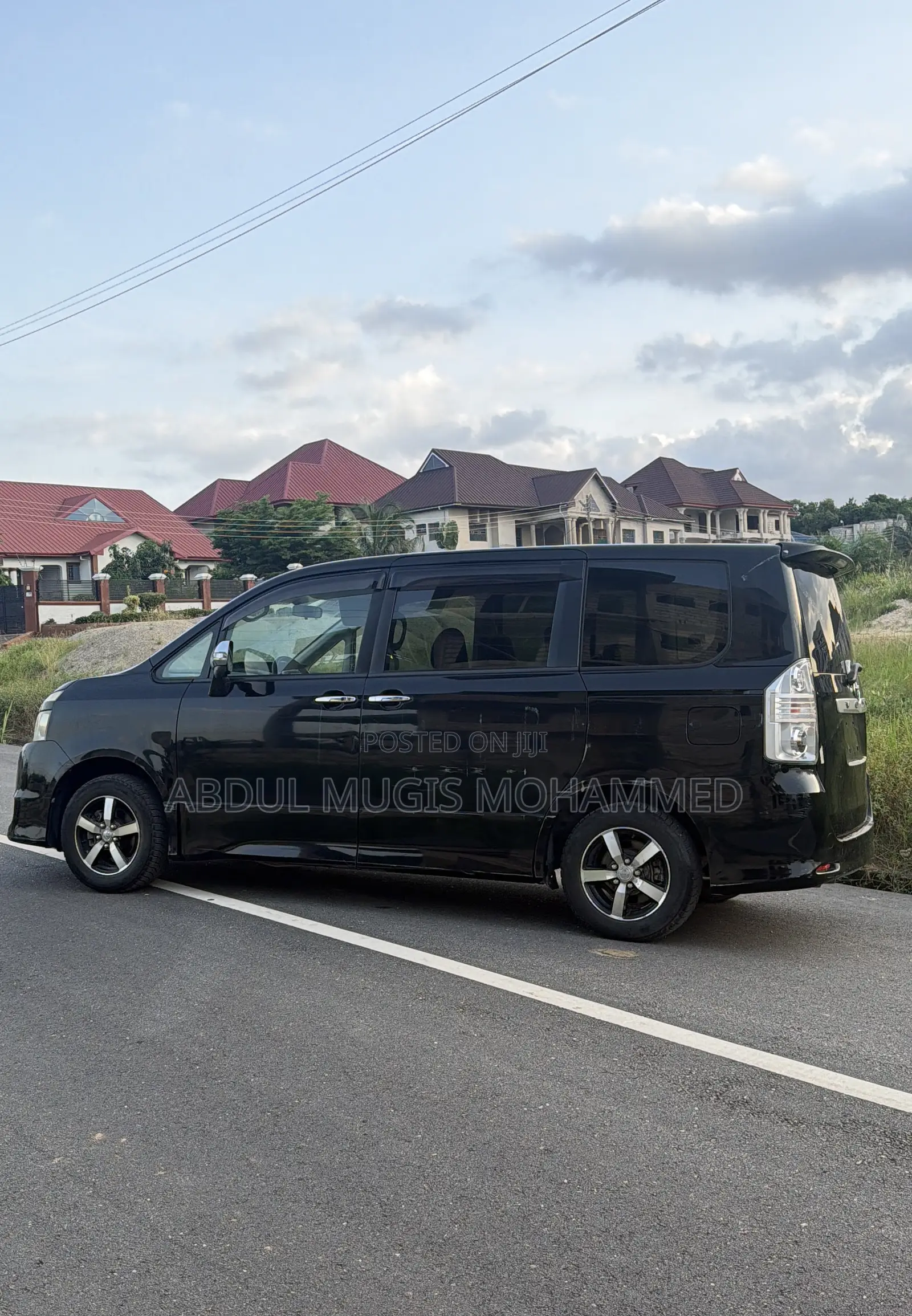 Toyota Voxy 2010 Black