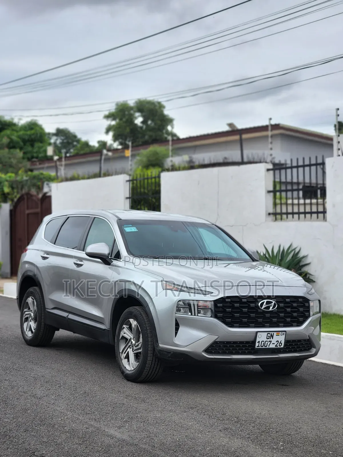 Hyundai Santa Fe SE 2021 Silver