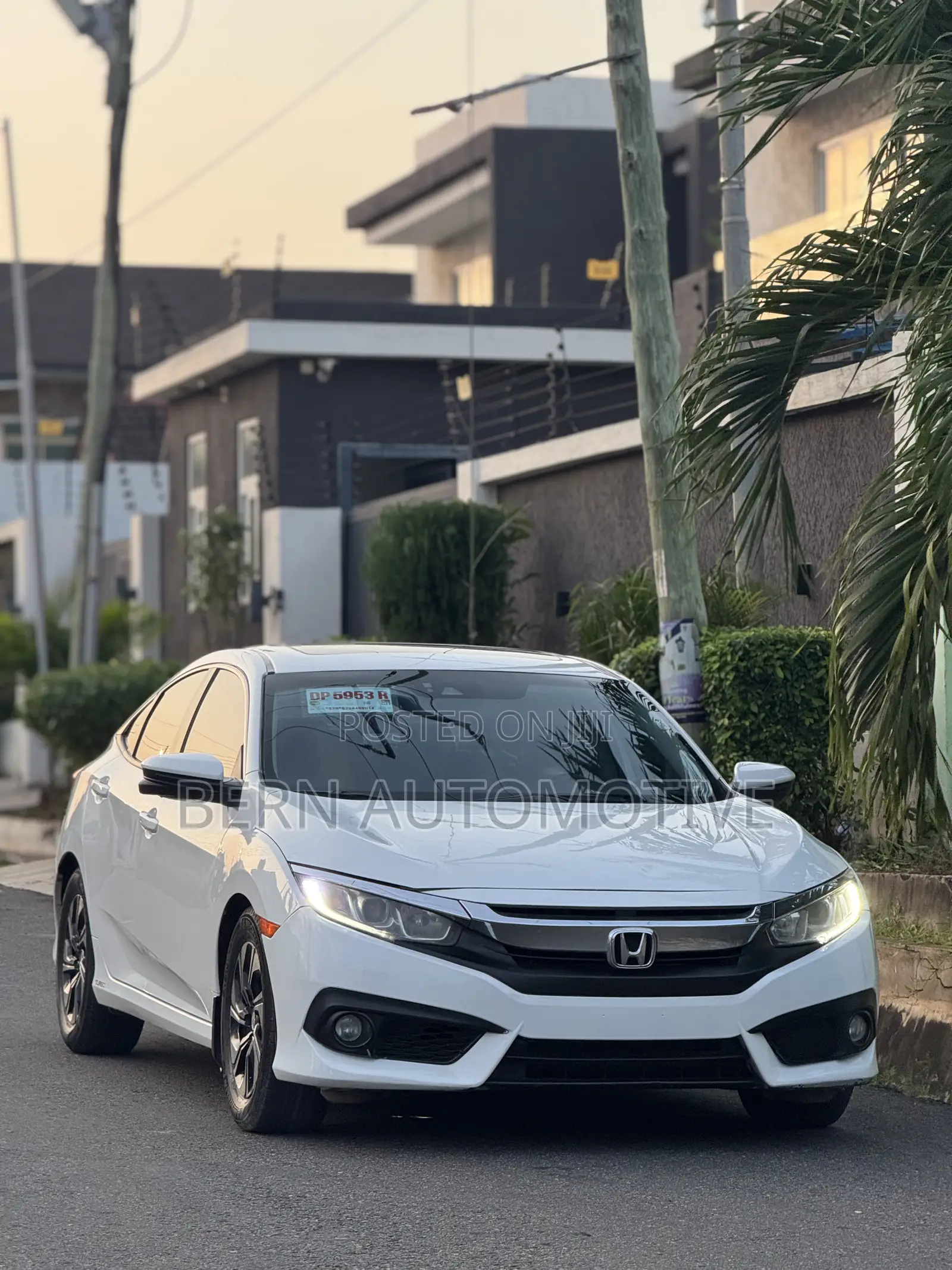 Honda Civic Sport Hatchback 2018 White