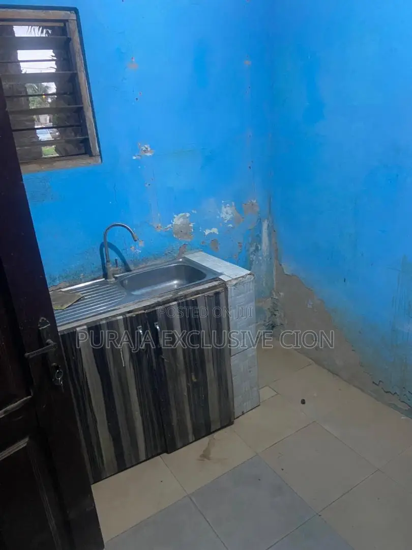 Studio Apartment in Bush Rd, Teshie for rent
