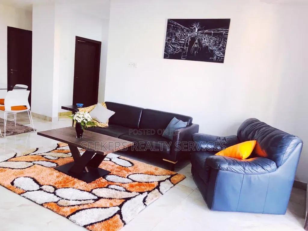 Furnished 3bdrm Apartment in Seekers Realty, Oxford Street for rent