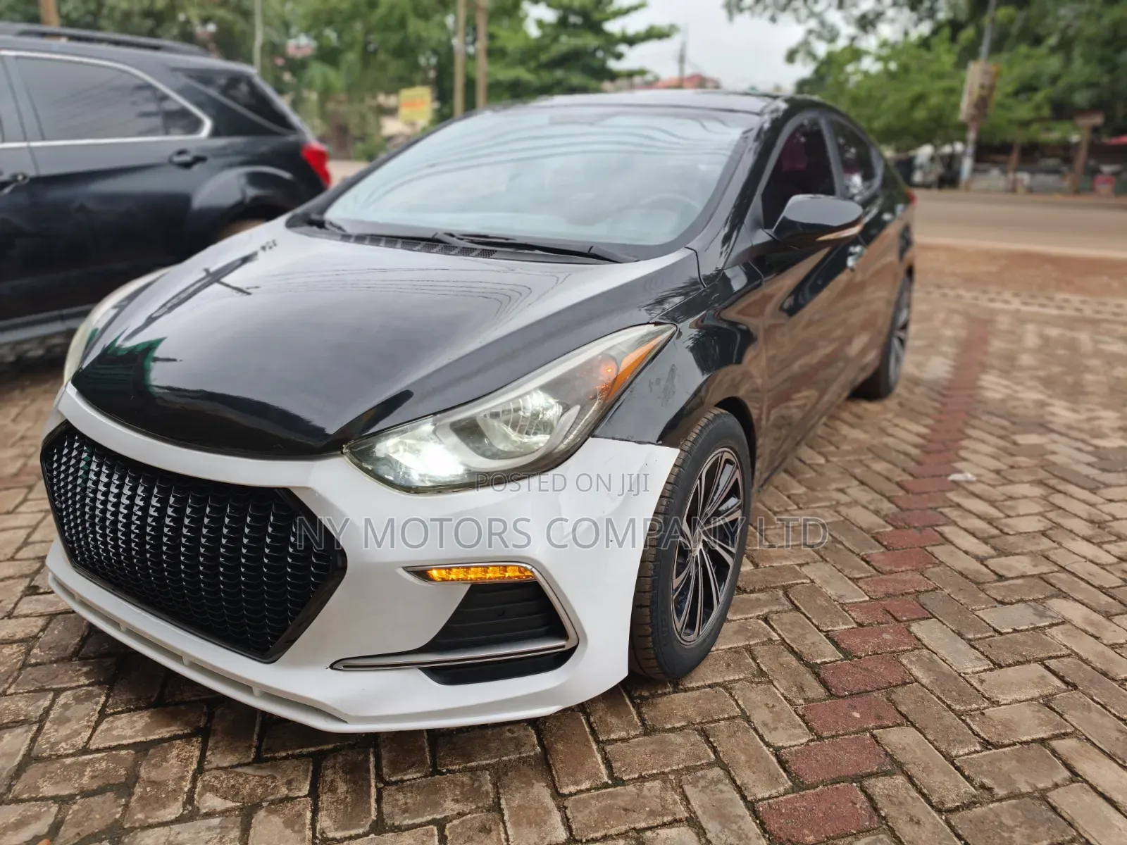 Hyundai Elantra Limited 2012 Black