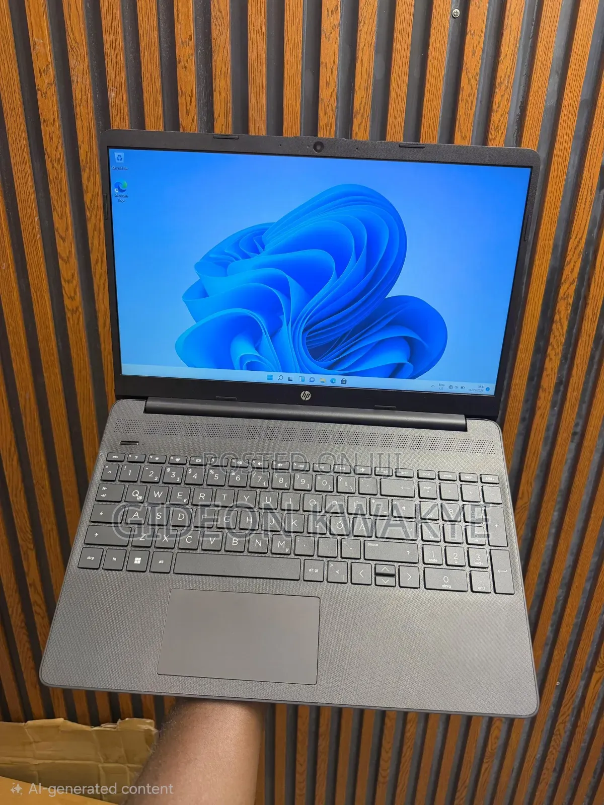 Laptop HP 15-dw1197nia 4GB Intel Core i3 HDD 1T