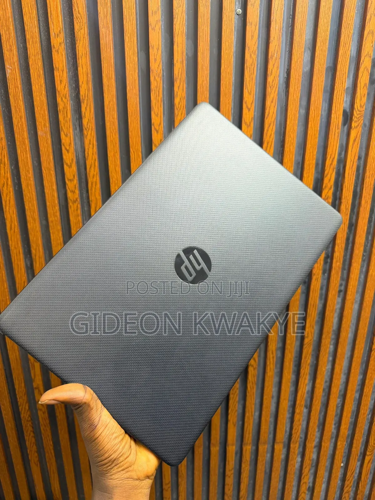 Laptop HP 15-dw1197nia 4GB Intel Core i3 HDD 1T